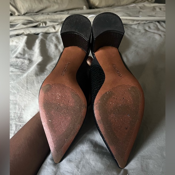 Franco Sarto Tamera Black Closed Toe Slides Leather Block Heel Women’s size 7M - Picture 5 of 5